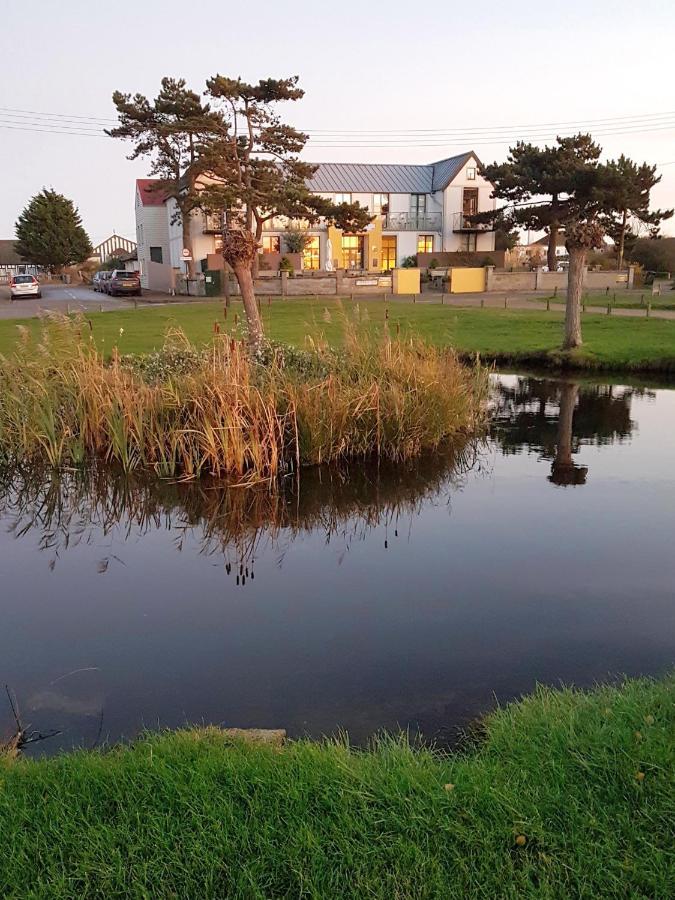 Regatta - A Lakeview Apartment In Thorpeness - Aldeburgh Coastal Cottages Εξωτερικό φωτογραφία