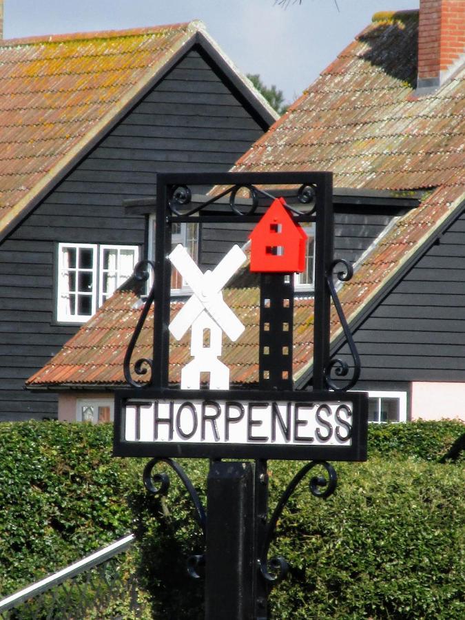Regatta - A Lakeview Apartment In Thorpeness - Aldeburgh Coastal Cottages Εξωτερικό φωτογραφία